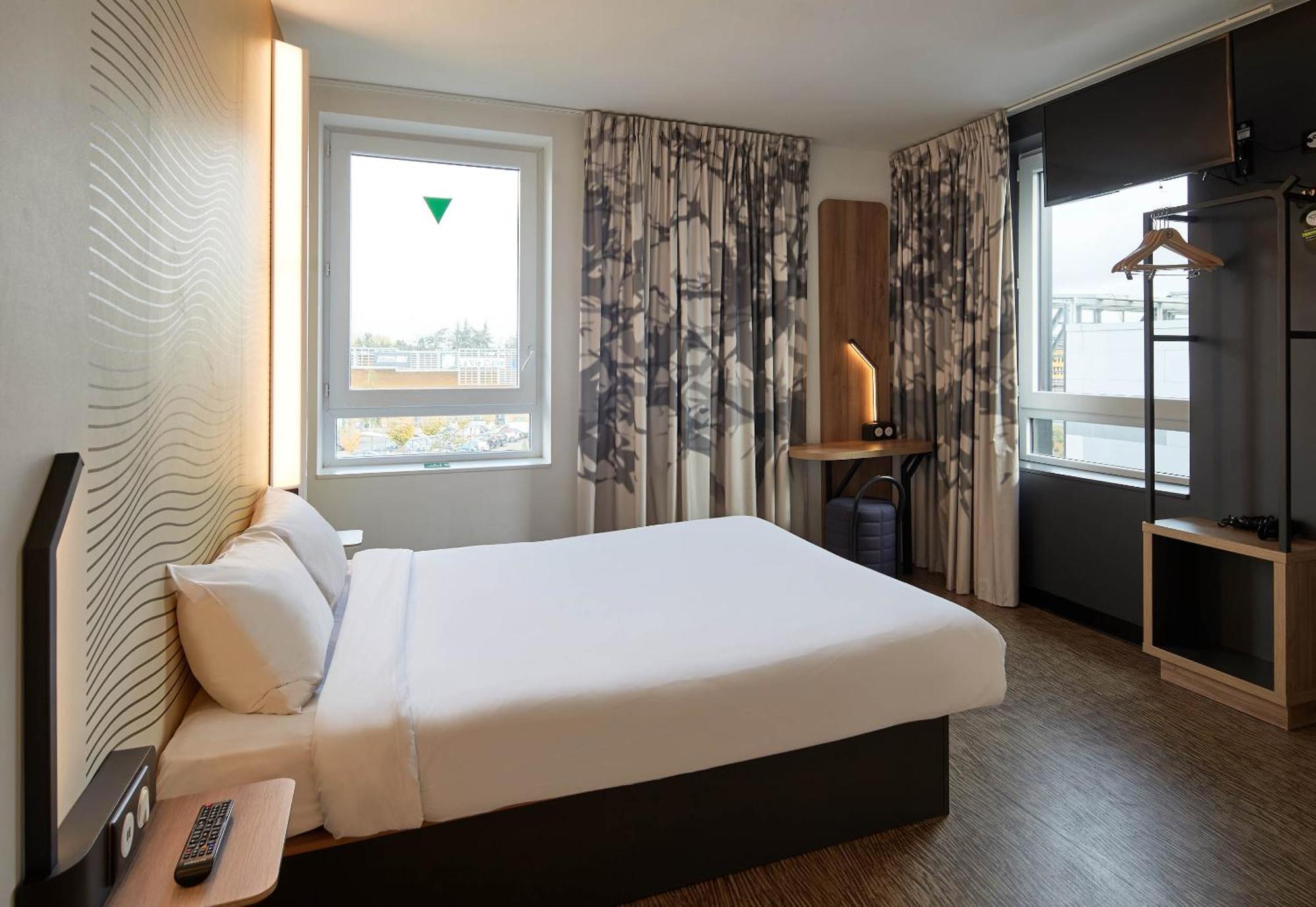 B&B Hotel Cergy Saint Christophe Exterior photo